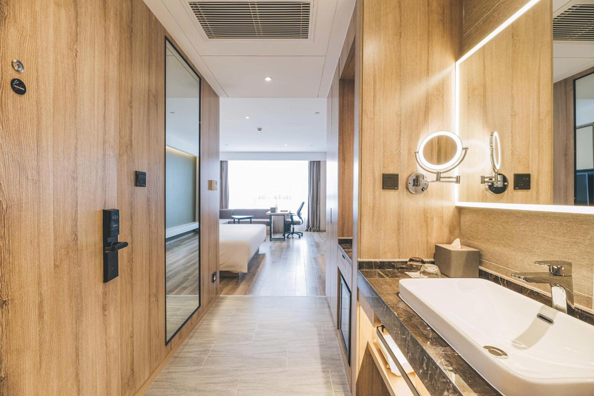 Atour Hotel Nanjing Xianlin Avenue Jinma Road ภายนอก รูปภาพ